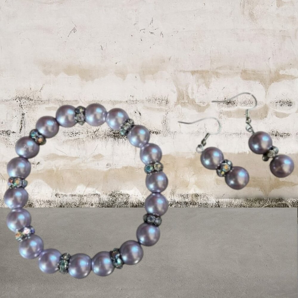 Elegant Purple Beaded Jewelry Set - Necklace & Earrings